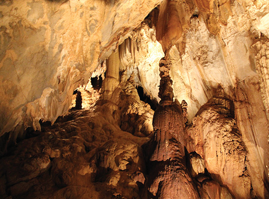 Lang's Cave